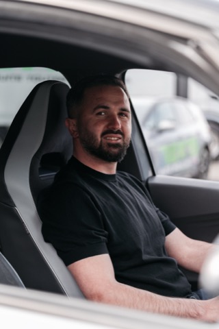 Ibrahim Delija, moniteur auto